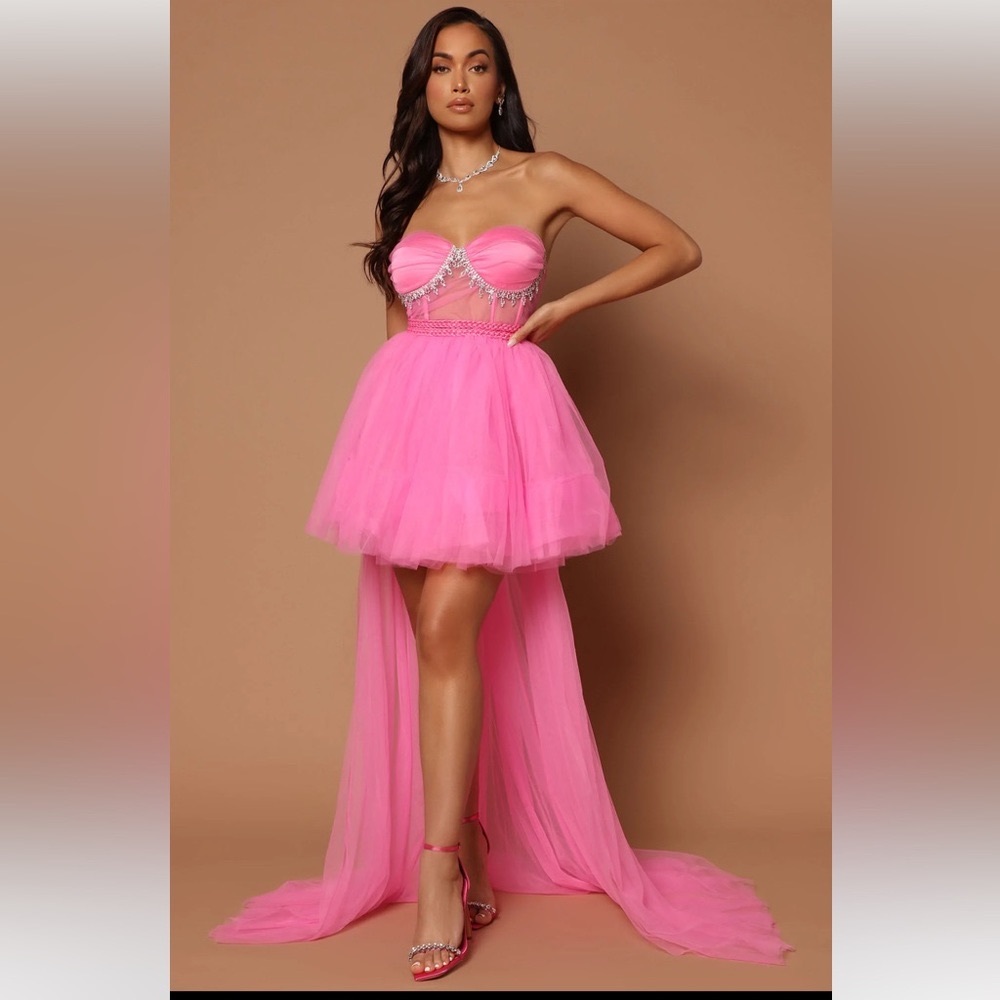 Pink dress
